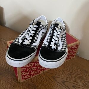 Vans Old Skool Men size 10.